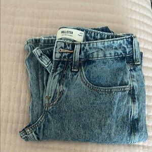 hollister low rise baggy jeans